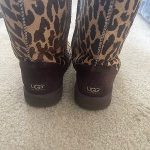 Cheetah print size 5